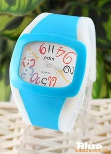 家居日用品 品質(zhì)生活的無(wú)聲基石